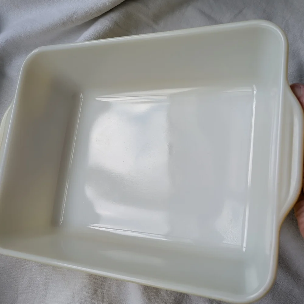Pyrex 503-B Yellow Opalware 1.5 Quart Dish With Tab Handles Vintage